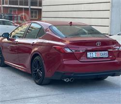 تۆیۆتا کامری